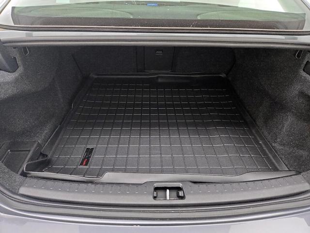Photo of 2021 Gray Volvo S60