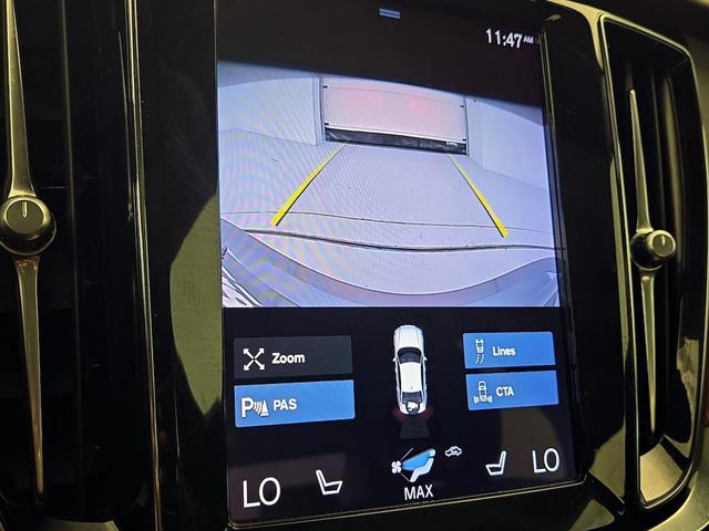 Photo of 2021 Gray Volvo S60