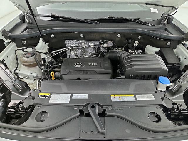 Photo of 2021 White Volkswagen Atlas Cross Sport
