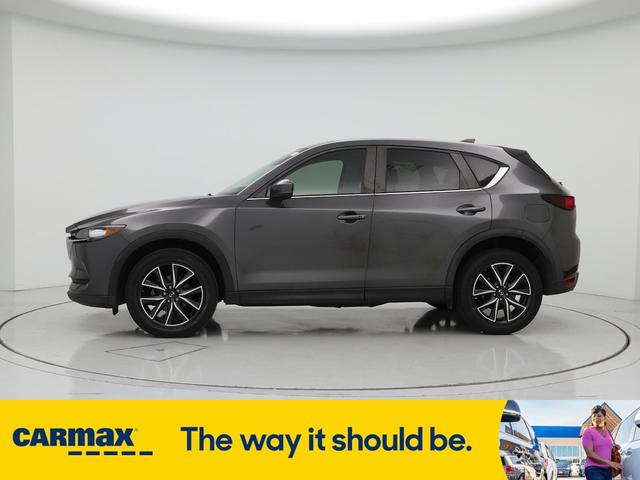 Photo of 2018 Gray Mazda CX-5