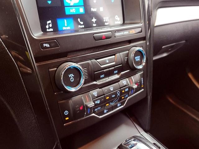 Photo of 2017 Black Ford Explorer