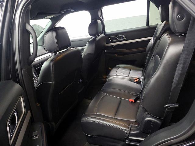 Photo of 2017 Black Ford Explorer