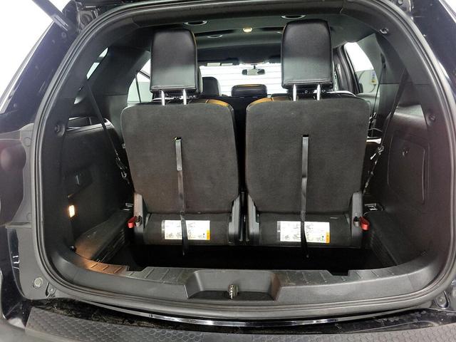 Photo of 2017 Black Ford Explorer