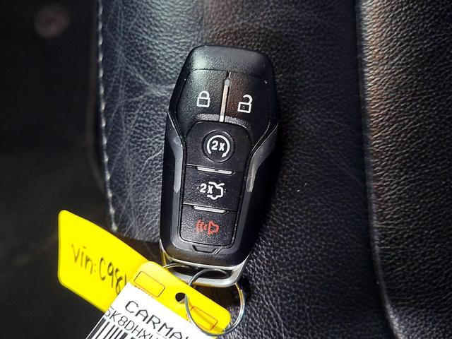 Photo of 2017 Black Ford Explorer