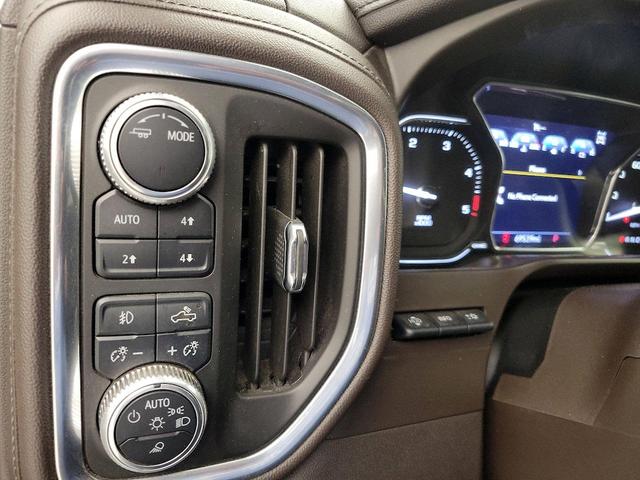 Photo of 2020 White GMC Sierra 2500