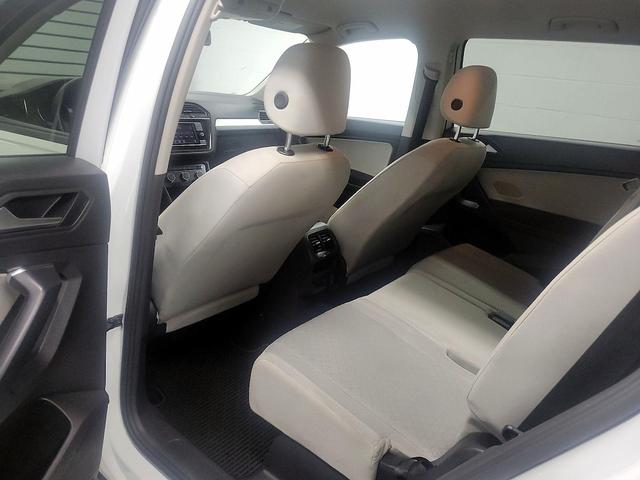 Photo of 2021 White Volkswagen Tiguan