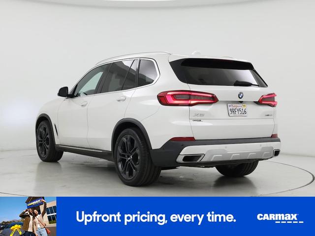 Photo of 2019 White BMW X5