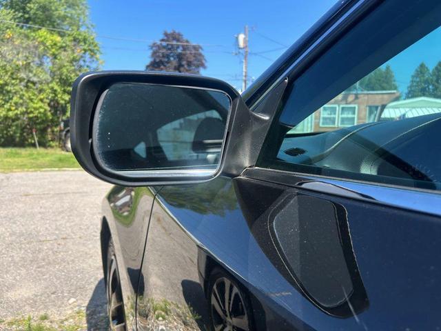 Photo of 2018 Super Black Nissan Altima