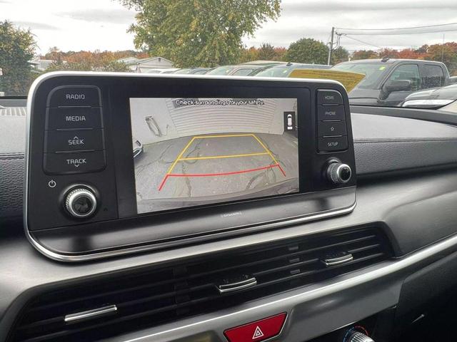 Photo of 2020 Ebony Black Kia Telluride