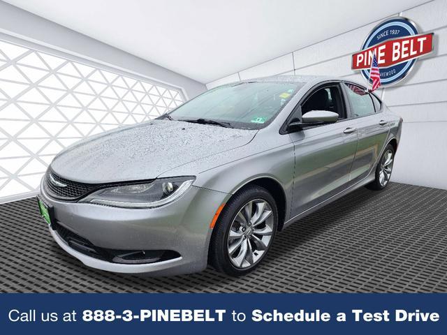 2016 Chrysler 200