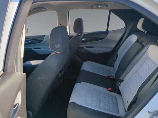 Photo of 2023 Summit White Chevrolet Equinox