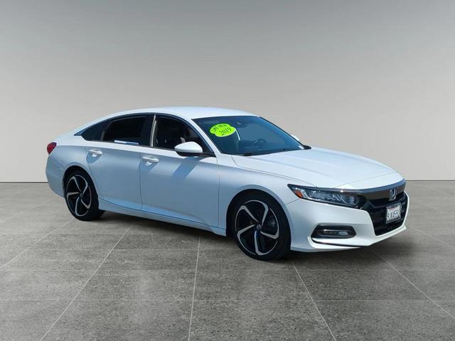 Photo of 2019 Platinum White Pearl Honda Accord