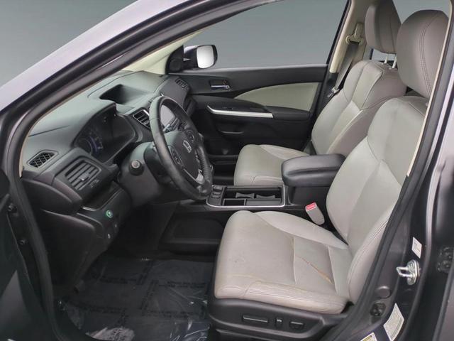 Photo of 2015 Modern Steel Metallic Honda CR-V