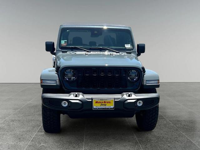 Photo of 2025 Anvil Clearcoat Jeep Gladiator
