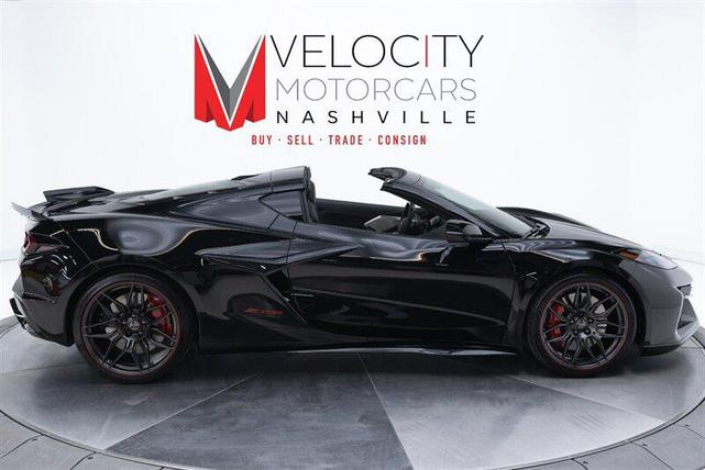 Photo of 2024 Black Chevrolet Corvette