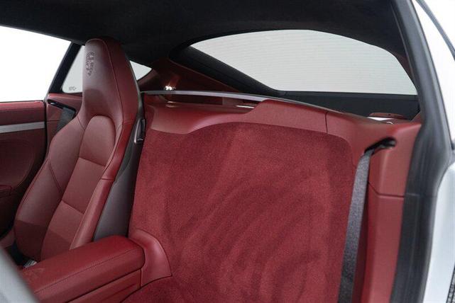 Photo of 2021 White Porsche 718 Cayman