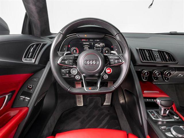 Photo of 2017 Silver Audi R8