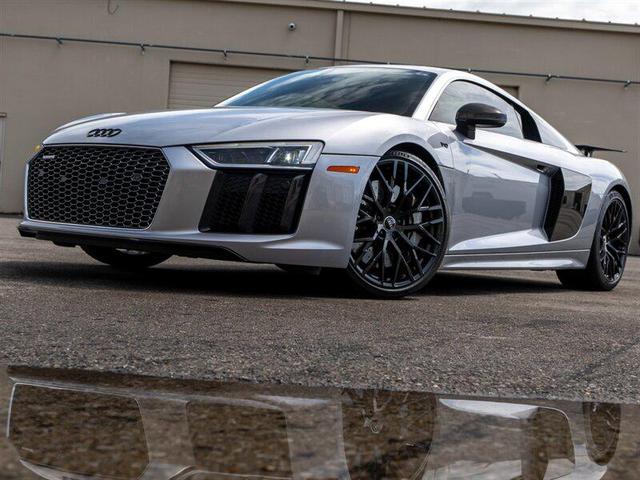 Photo of 2017 Silver Audi R8