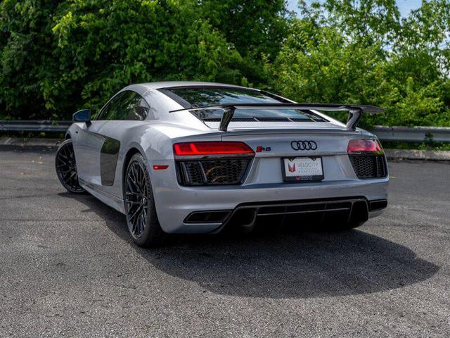 Photo of 2017 Silver Audi R8