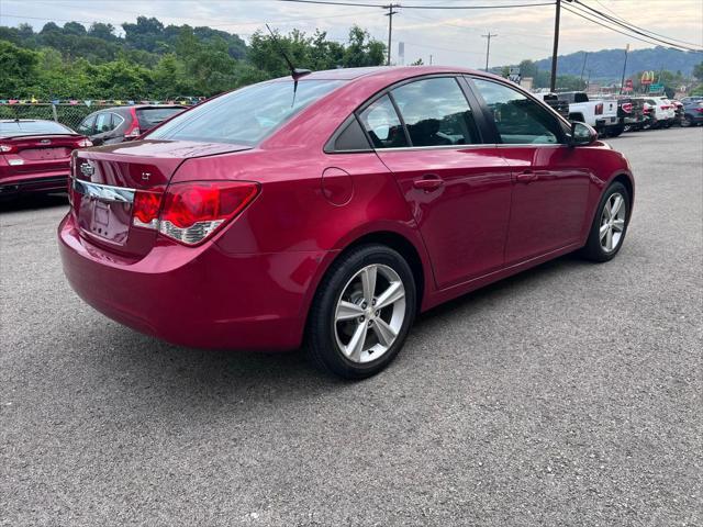 Photo of 2014 Red Chevrolet Cruze