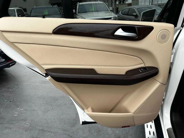 Photo of 2018 White Mercedes-Benz GLE 350