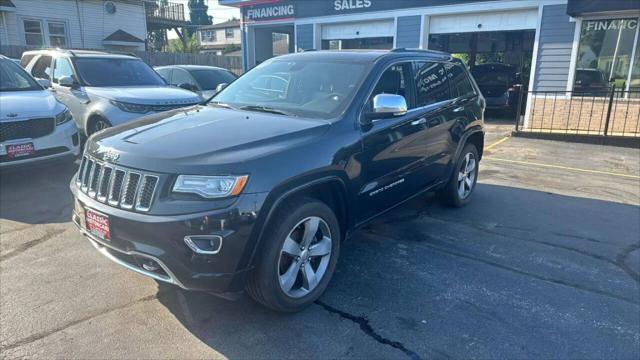 Photo of 2015 Brilliant Black Crystal Pearlcoat Jeep Grand Cherokee