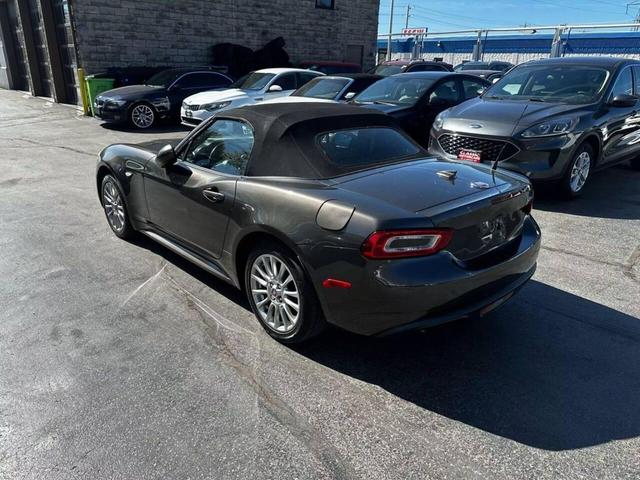Photo of 2018 Gray FIAT 124 Spider