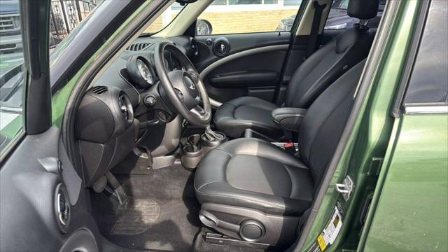 Photo of 2015 Jungle Green Metallic MINI Countryman