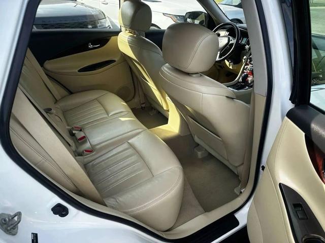 Photo of 2016  INFINITI QX50
