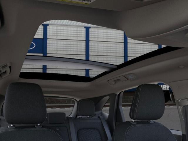 Photo of 2025 Vapor Blue Metallic Ford Escape