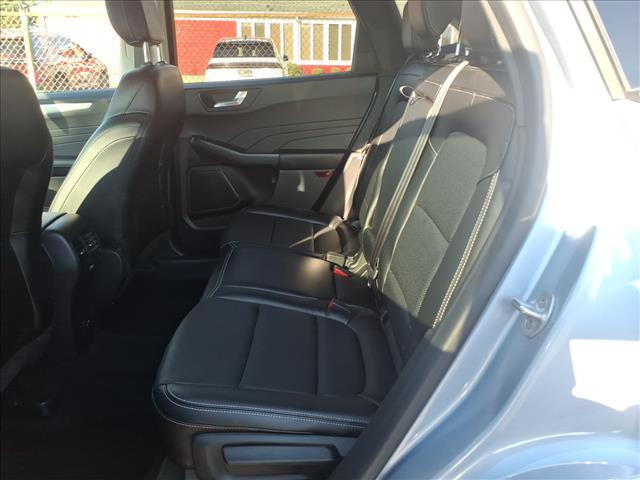Photo of 2022 Iced Blue Silver Metallic Ford Escape