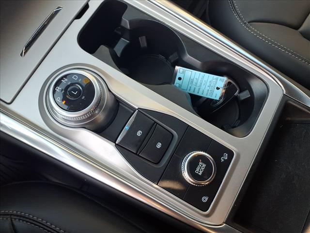 Photo of 2022 Agate Black Metallic Ford Explorer