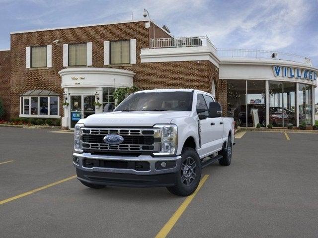 Photo of 2025 Oxford White Ford F-250