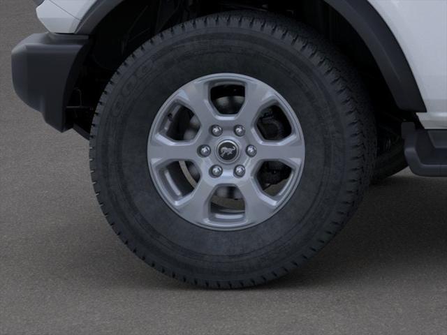 Photo of 2025 Oxford White Ford Bronco