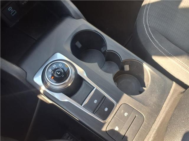 Photo of 2023 Oxford White Yz Ford Escape