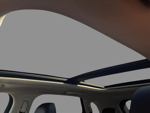 Photo of 2022 Carbonized Gray M7 Ford Edge