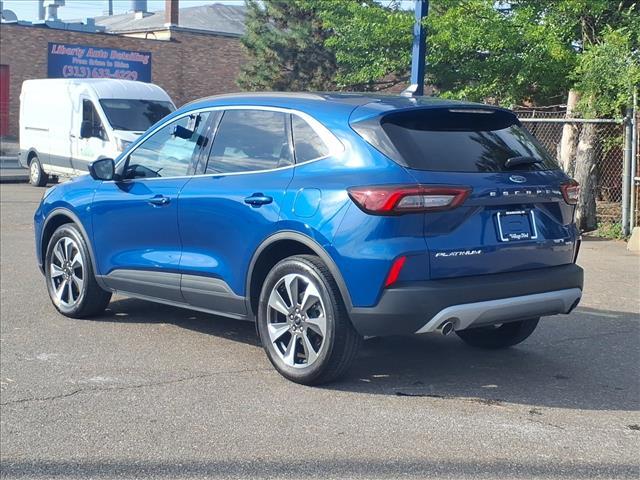 Photo of 2023 Atlas Blue Metallic Ford Escape