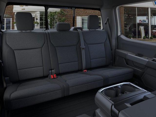Photo of 2025 Oxford White Ford F-150
