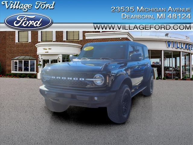 Photo of 2022 Shadow Black Ford Bronco