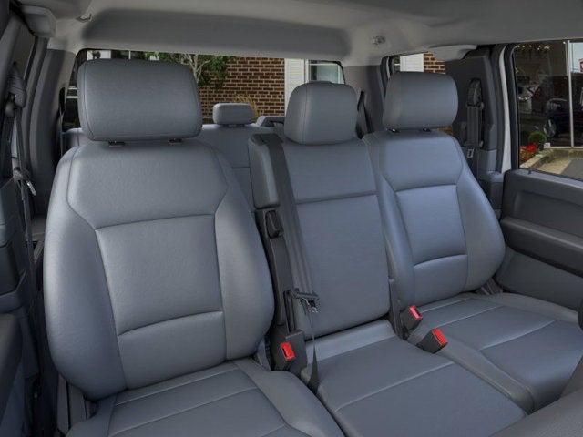 Photo of 2025 Oxford White Ford F-350