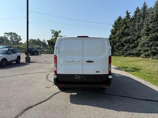 Photo of 2025 Oxford White Ford Transit-350