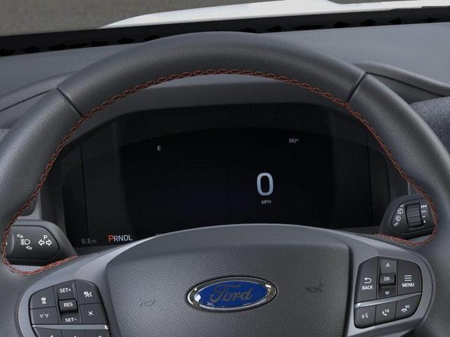 Photo of 2025 Star White Metallic Tri-Coat Ford Explorer