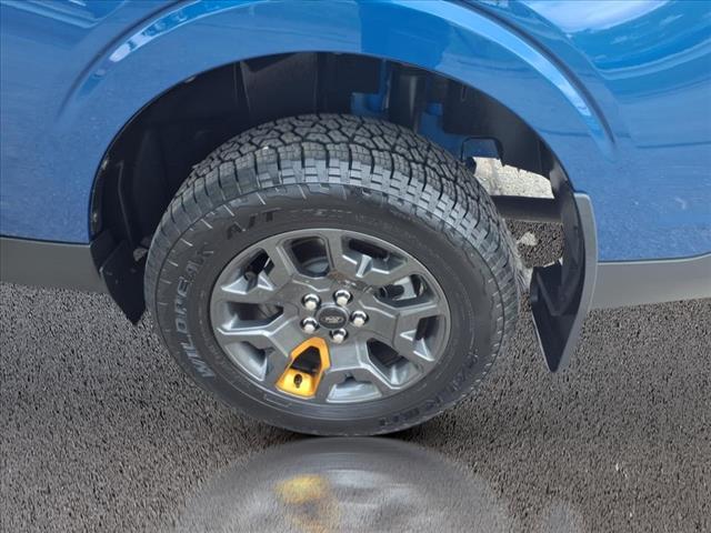 Photo of 2024 Atlas Blue Metallic Ford Maverick