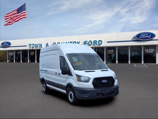 2023 Ford Transit-350