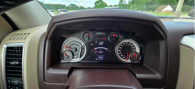 Photo of 2017 Bright White Clearcoat RAM 1500
