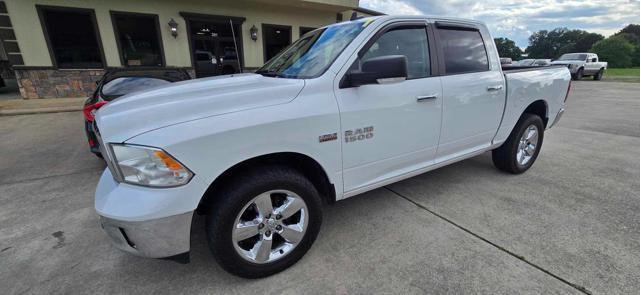 Photo of 2017 Bright White Clearcoat RAM 1500