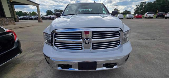 Photo of 2017 Bright White Clearcoat RAM 1500
