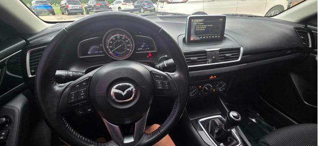 Photo of 2015 Snowflake White Pearl Mica Mazda Mazda3
