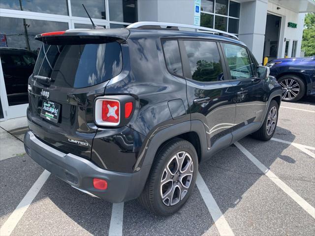 Photo of 2016 BLACK Jeep Renegade