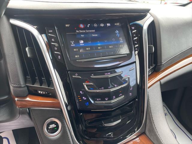 Photo of 2018 BLUE Cadillac Escalade ESV